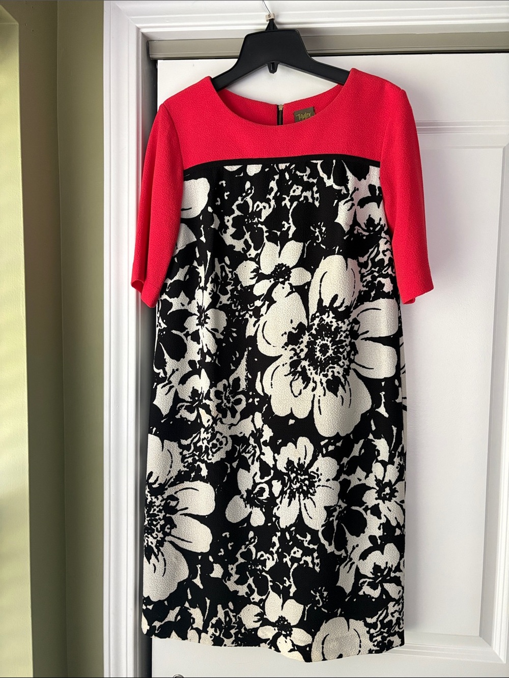 Taylor Pink and Black Floral Midi Shift Dress